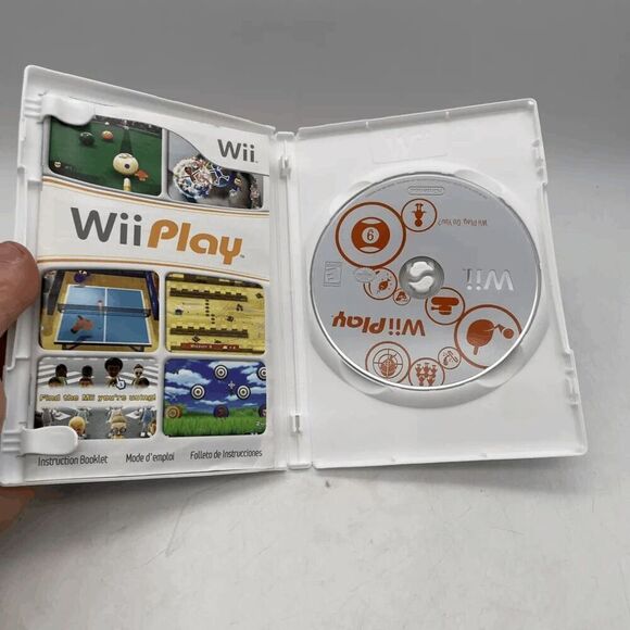 Wii Play - Nintendo Wii Authentic Complete CIB Tested Working - Picture 4 of 5